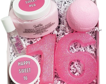Sweet 16 Gift, 16th Birthday Gift Girl Spa Gift, Pink Personalized Gift Spa Basket, Sweet 16 Pampering Gift, Bath Bomb Gift Set Teenage Girl