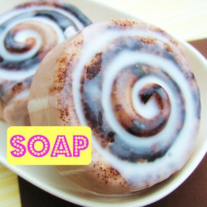 Cinnamon Bun Soap Bar / Funny Stocking Stuffers for Women / Secret Santa Gift For Women/Stocking Stuffer for Men/ Coworkers / Christmas Soap