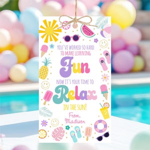 Bearbeitbarer Sommer-Lehrer Wertschätzung Geschenk-Tag Entspannen Sie sich in der Sonne-Tag Danke-Tag Sommerschulen am Ende des Schuljahres Tag Download