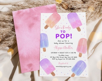 Puede incluir: Una invitación a una fiesta de bienvenida al bebé con un tema de paleta de hielo de acuarela. La invitación presenta un diseño de paleta de hielo púrpura, rosa y azul con el texto "She's Ready to POP!" y "Join us for a baby shower honoring Alyssa Miller".