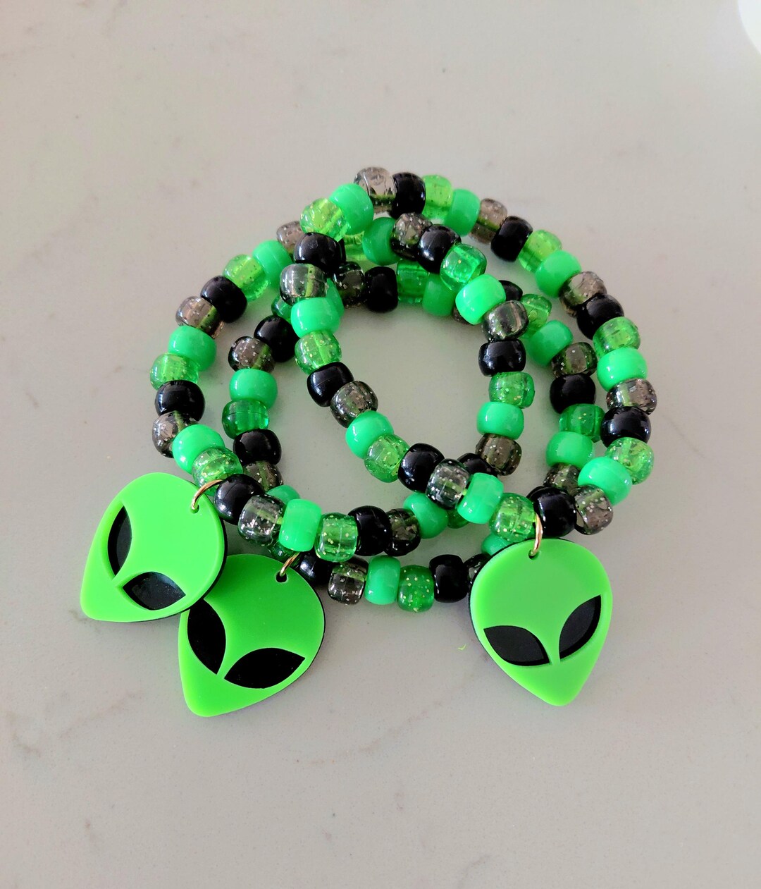 Alien Kandi Bracelet - Etsy
