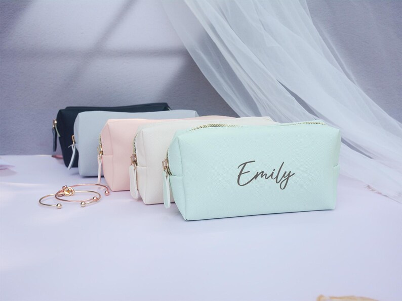 Personalized Leather Cosmetic Bag, Custom Monogram Makeup Bag, Bridal Gift image 4