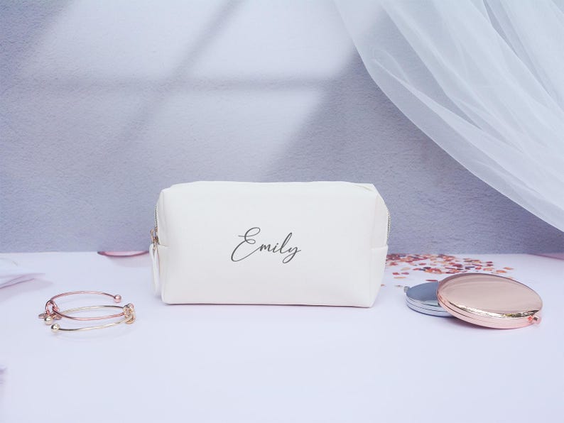 Personalized Leather Cosmetic Bag, Custom Monogram Makeup Bag, Bridal Gift image 5