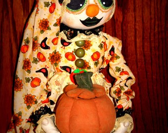 Primitive Autumn Doll With Hollow Pumpkin