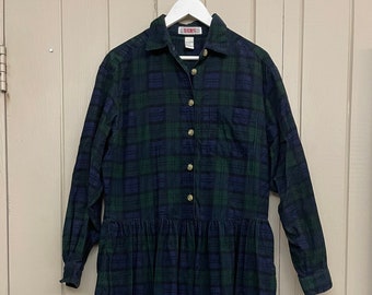 Robe taille basse en velours côtelé à carreaux écossais bleu marine + vert des années 1990. Taille L.
