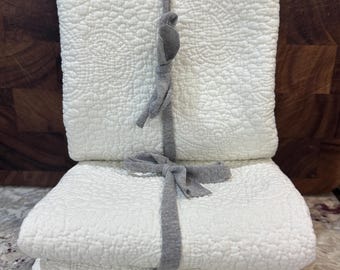 White Solid Color Quilt Matelasse Cutter Piece.21x21