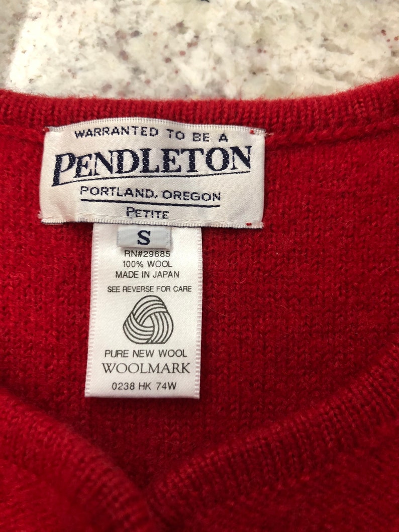 Vintage 1990s Pendleton boiled wool red cardigan size SM