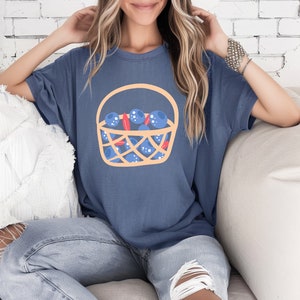 Blueberry Shirt, Farmers Market Blueberry Comfort Colors® Shirt, Farm Blueberries Tee,Summer Fruit Shirt,Cute Berry Tshirt,Cottagecore Shirt
