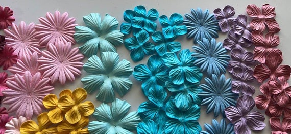 100 Mulberry Paper Flowers Card Making Scrapbooking Junk