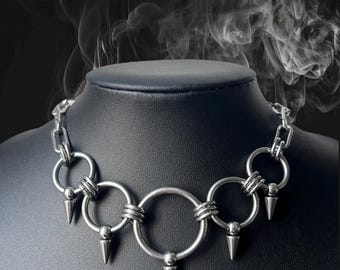Rings Spikes Choker