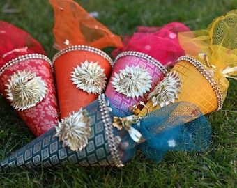 Mehendi Party Favor Cones: Desi Wedding Keepsakes
