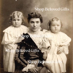 Belle mère victorienne, maman et ses magnifiques bébés, image numérique vintage, journalisation indésirable, scrapbooking, vieux monde, éphémères, photo antique
