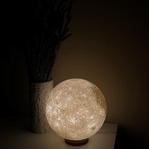 Moon lamp Large