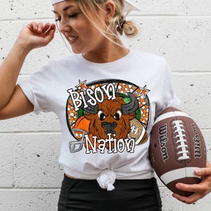 BISONS FOOTBALL png, Futebol Bison digital para sublimação e DTF, Bison Nation png, bison png, Bison Game Day png, Go Bison png