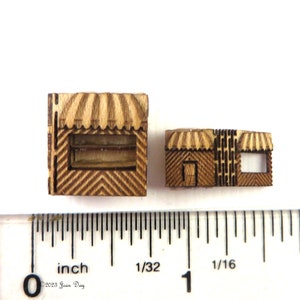 Kit de caja de libros para puestos de mercado en la ladera de una colina, cortada con láser y grabada, incluye 2 cajas de libros a escala 1:48, escala 1:12, media o cuarto de escala LC182