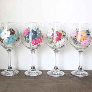 Wine Glasses Painted Mixed Bouquet 4