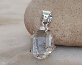 Colgante de diamante Herkimer, colgante hecho a mano, colgante de plata 925, colgante de piedra preciosa, joyería Herkimer, colgante para mujer, colgante delicado, regalo para ella