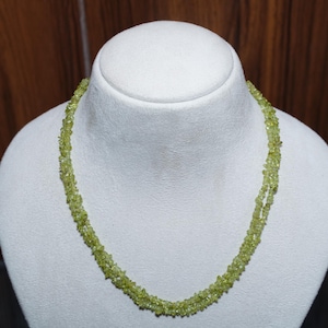Peridot Kette, Peridot Kette ungeschnitten, Handgemachte Peridot Kette, Peridot Kette, Geschenk für sie, Zierliche Kette