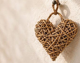 Handwoven Rattan Heart Wall Decor – Rustic Boho Natural Accent