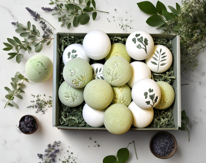 Handmade Vegan Organic Bath Bombs Gift Set: Essential Oil Spa Treats