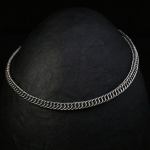 Halskette aus Edelstahl aus Kettenringen in Half Persian Kettengewebe. Schmuck von KettenKunst