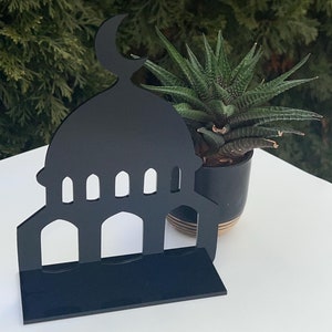 Ramadan Mosque Acrylic Table Sign | Elegant Ramadan Décor | Islamic Home Decoration | Ramadan Mubarak Centerpiece
