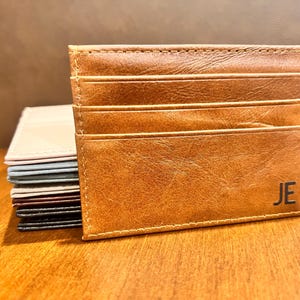 Regalos para mamá - Billetera fina de cuero genuino - Tarjetero fino personalizado - Billetera pequeña de cuero personalizada para hombre y mujer