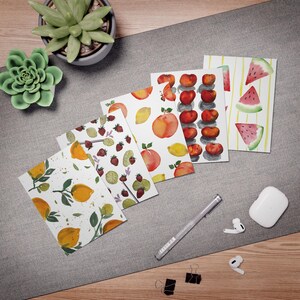 Biglietti d'auguri con frutta assortita