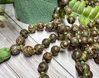 Agate 108 Bead Knotted Mala - Prayer Beads, Meditation Beads - Yoga Necklace - 40 inches