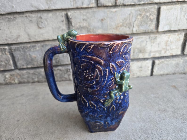 Large Floral Lizard/Frog Mug image 2