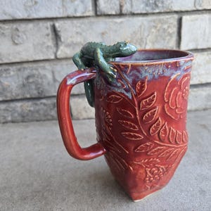 Large Floral Lizard/Frog Mug image 16