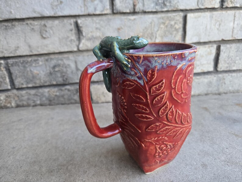 Large Floral Lizard/Frog Mug image 16