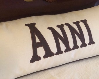 Applique pillow cover, NAME and piping trim color of your choice, 100% white linen