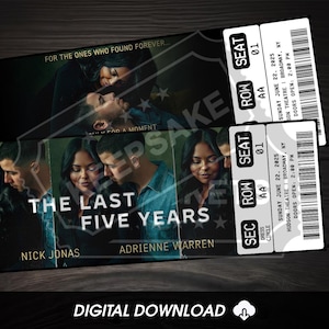 Op de afbeelding: Twee printbare filmtickets voor "The Last Five Years" met Nick Jonas en Adrienne Warren. De tickets zijn zwart-wit met een barcode en de tekst "SEC ROW SEAT" en "DRESS CIRCLE".