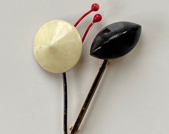 Striking Mexican Midcentury Abstract Brooch by Sandor