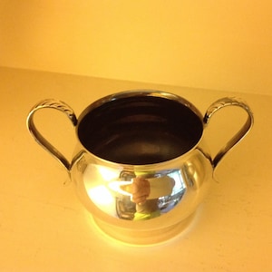 1945 Georg Jensen Sterling Silver Sugar Bowl (115 grams)