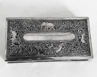 1890-1910 Kandy, Sri Lanka (Ceylon) Silver Lidded Box (429 grams) w/ Elephants Lions Birds