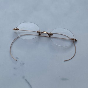 c. 1870 American 10K Solid Gold Rimless Spectacles