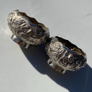1920 or Later Lucknow, India Sterling Silver Salt Cellar Pair Elephant