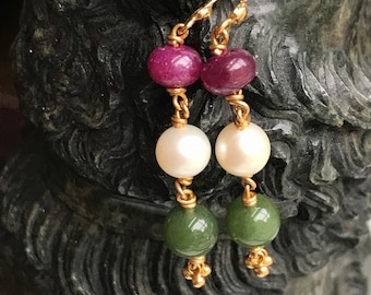 Boucles d'oreilles en or 22 ct, rubis, perle et perle d'émeraude