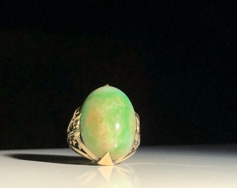 Antique 14K Gold Jade Ring (8 g) 585 Gold