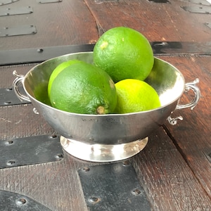 Ca 1740 Spanish or Portuguese Colonial Silver Two Handled Bernegal (Drinking Cup)