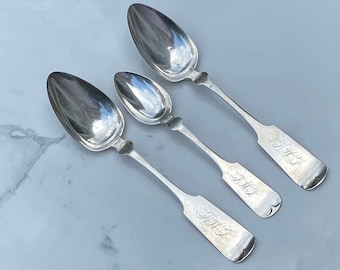 1850 Walter King & Brother Coin Silver Serving Spoon Set Warren, Ohio (117 g)