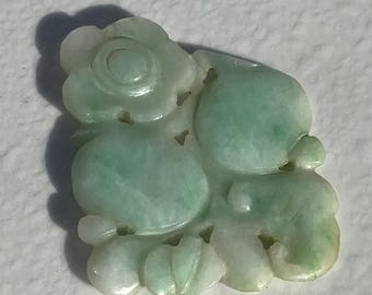 彫刻された中国の翡翠透かし細工の破片 - Etsy 日本