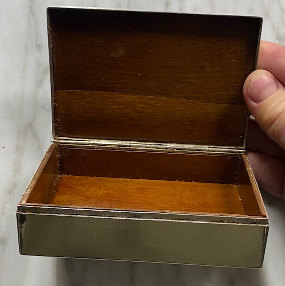 Cambodian Solid Silver Lidded Cigarette Box with … - image 7