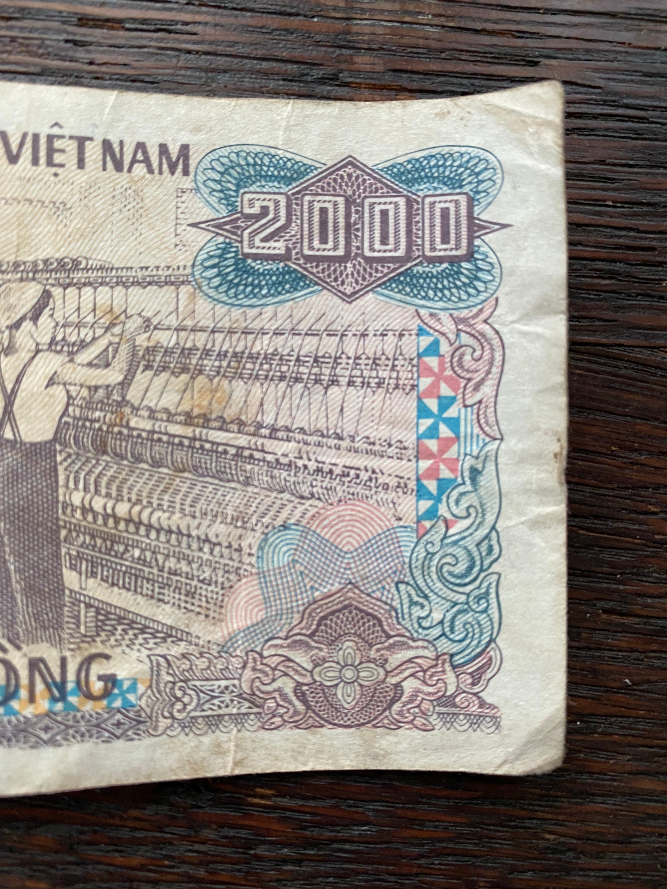 1988 ベトナム紙幣 2000 ドン - Etsy 日本