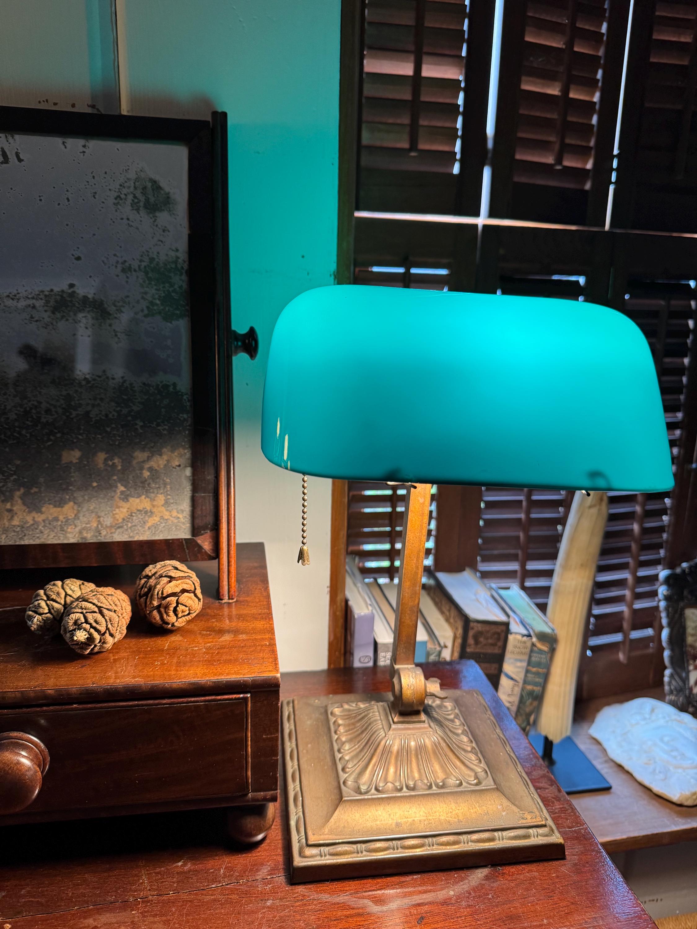 1916 Antique Emeralite 8734 Banker's Lamp Aug 15, 1916