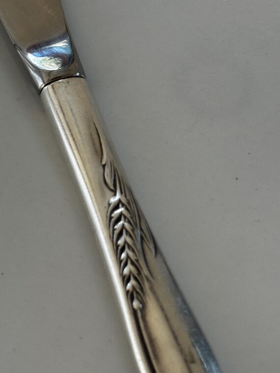 1952 Reed and Barton 'wheat' 7