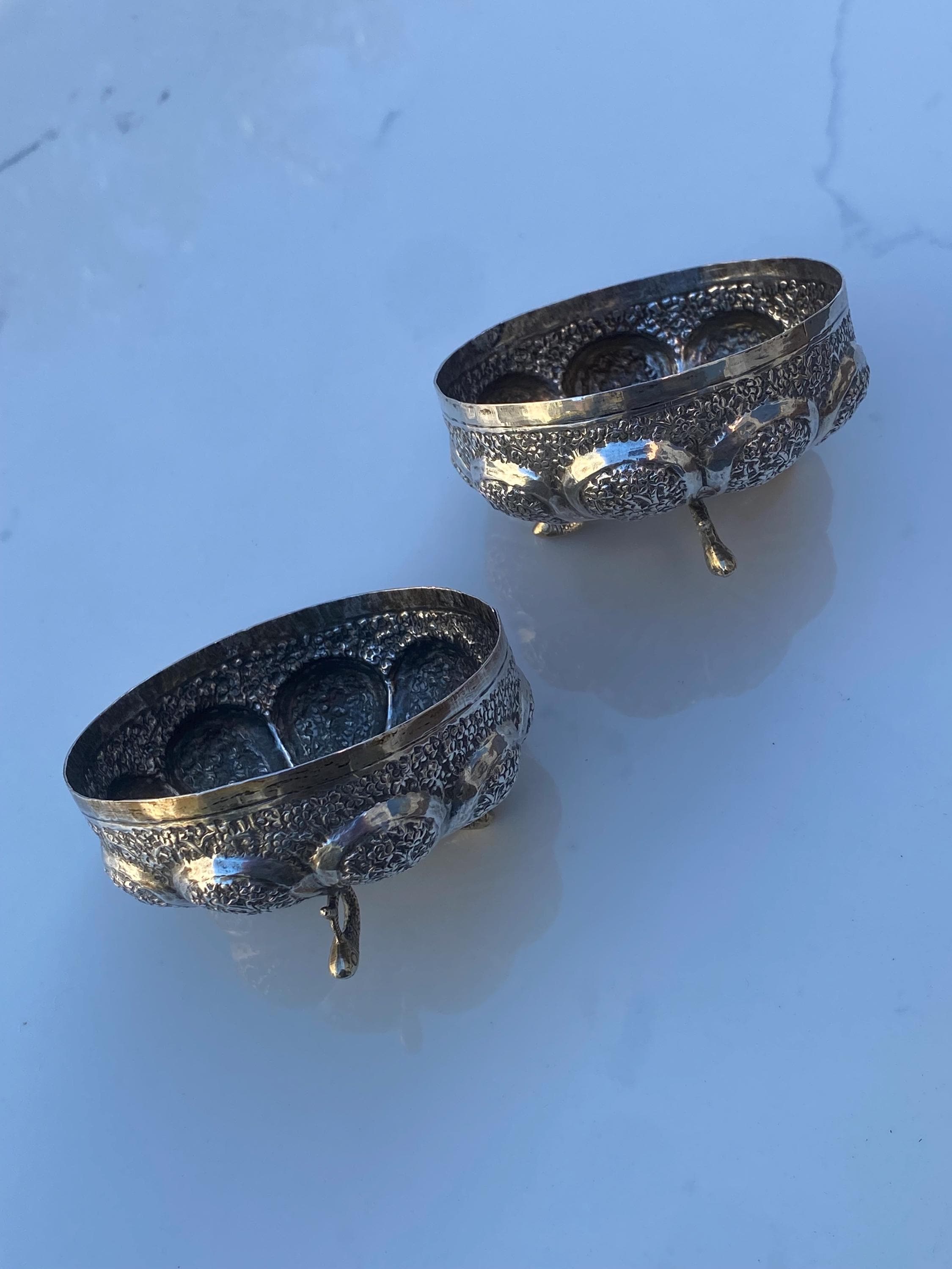 1920 Silver 'kashmir Style' Small Bowl Pair Coriander Flower