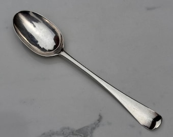 1750 Dublin Irish Sterling Silver Teaspoon, Hanoverian Pattern with Fleur-de-Lis Crest (26 g) LRC